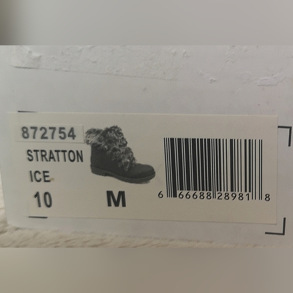 Ankle boots. - Picture 8 of 8